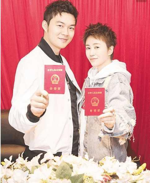 马丽爆料老公视频大全集,揭秘明星夫妻的甜蜜瞬间  第2张